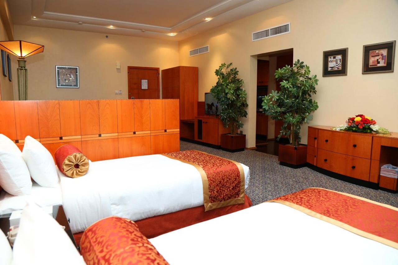 Gulf Court Hotel Manama Exterior photo