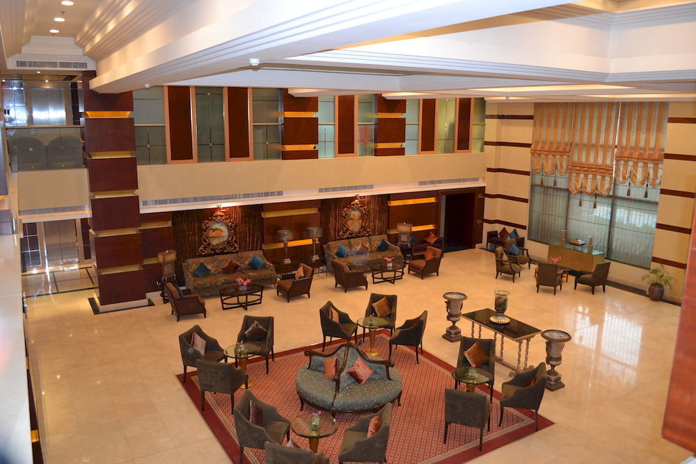 Gulf Court Hotel Manama Exterior photo